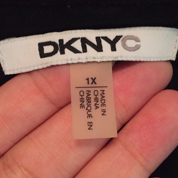 FUN Sequined, 3/4 sleeved Cardigan - Picture 3 of 4